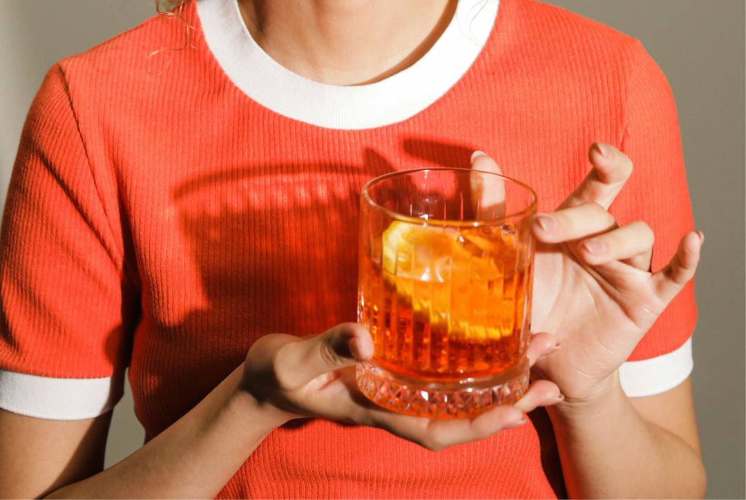 Receta del Negroni: cómo preparar este cóctel clásico con Vermut Povarelo y The Tinkle Dry Gin