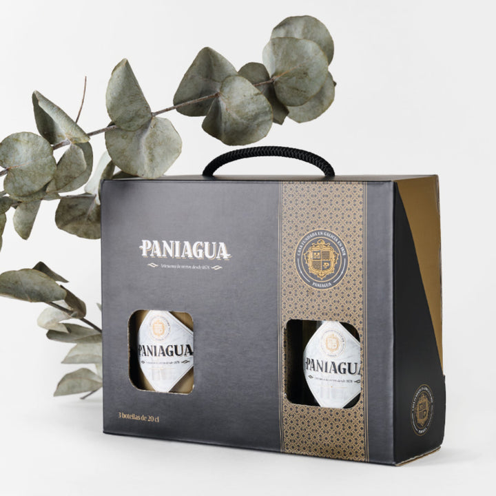 Estuche de 3 botellas de 20cl de licores y cremas tradicionales gallegos Paniagua