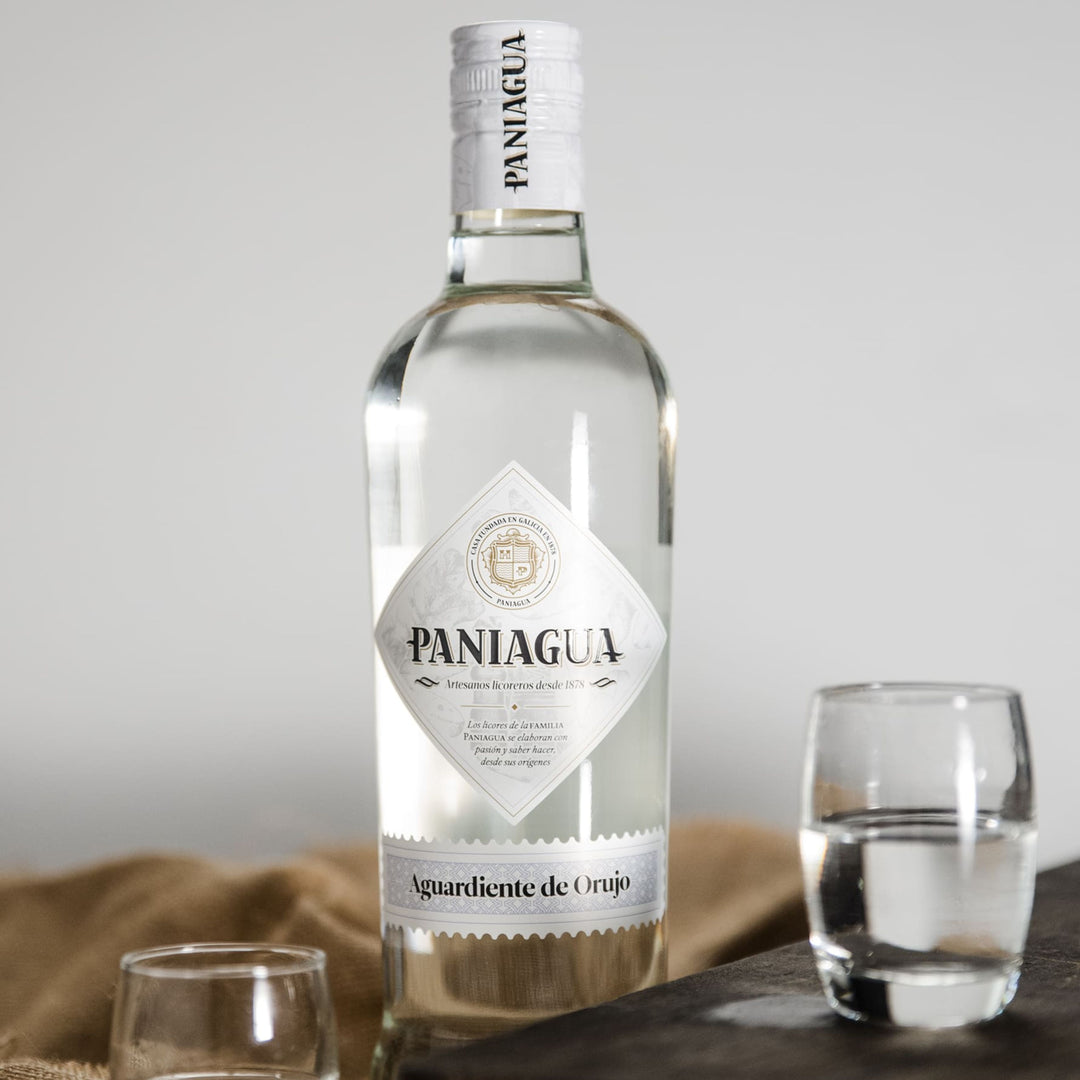 Aguardiente de orujo tradicional Paniagua